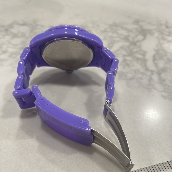 Purple watch from Japan movement - Picture 4 of 4